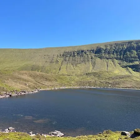 Wood House بيت للعطل تيبيراري