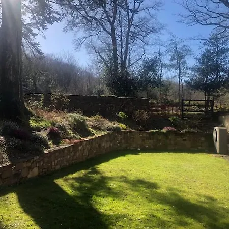 بيت للعطل Wood House تيبيراري