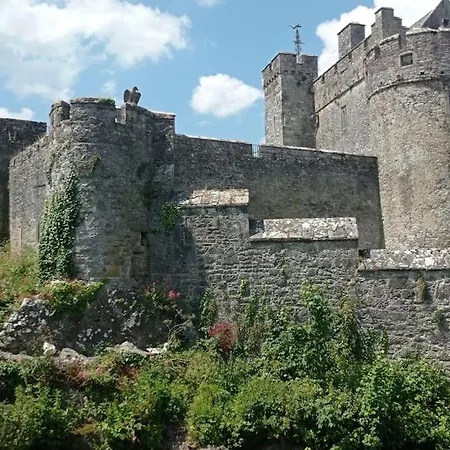 بيت للعطل Wood House تيبيراري